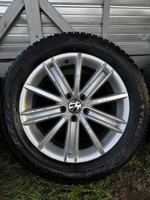 Roti iarna 235/55 R18 cu jante aluminiu 7Jx18 ET43 VW Tiguan 2017+