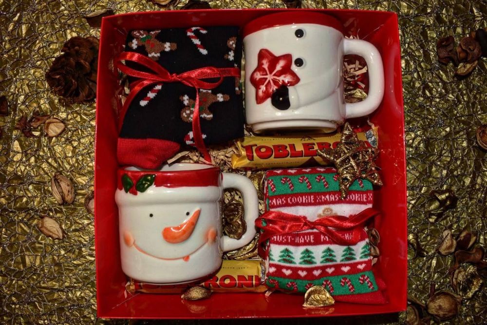 Коледна подаръчна кутия