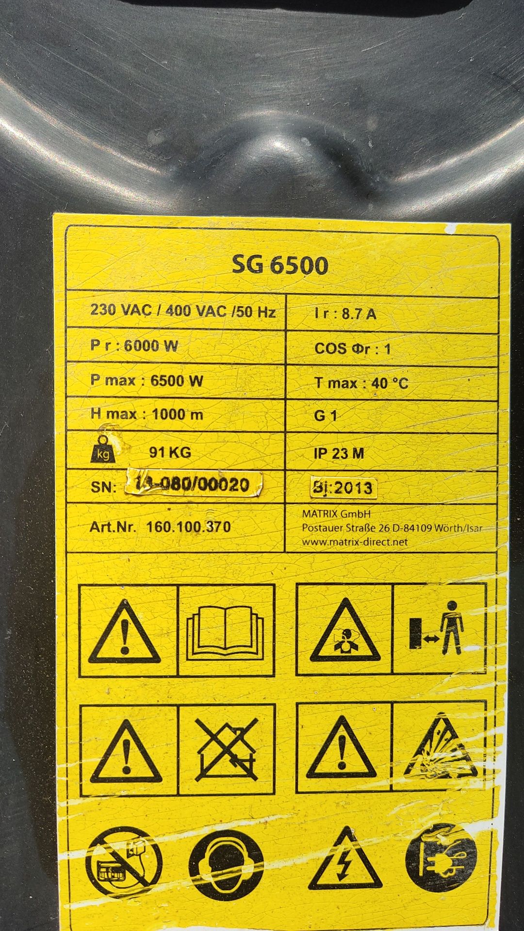 Продам генератор  6500 кв отличный состояние.