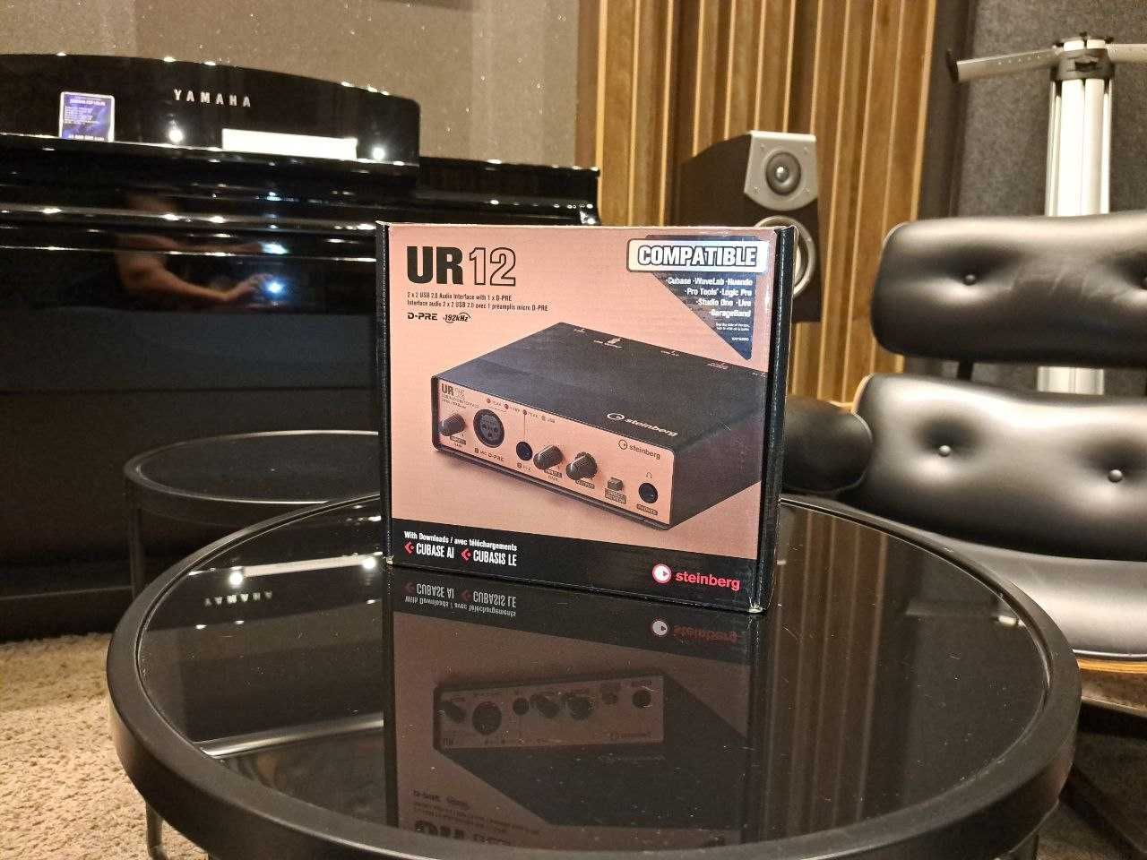 Внешняя студийная звуковая карта Steinberg UR12