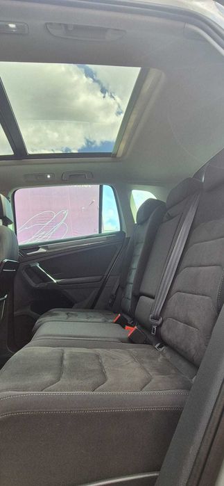 Volkswagen Tiguan CARAT Highline DSG Full LED, Cameră 360, Trapă, Navi