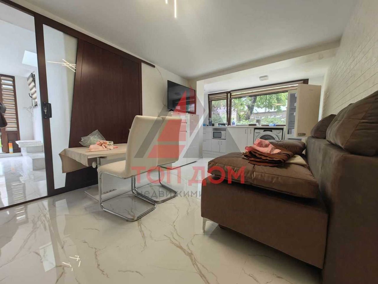 Дава се под наем Къща в Варна, м-т Св. Никола - 100 кв.м за 800 € - Снимка #1