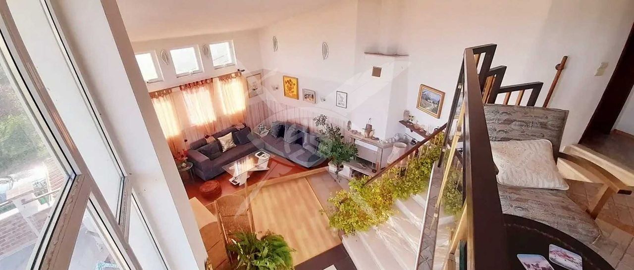Продава се Къща в Годеч - 300 кв.м за 1217 €/кв.м - Снимка #12