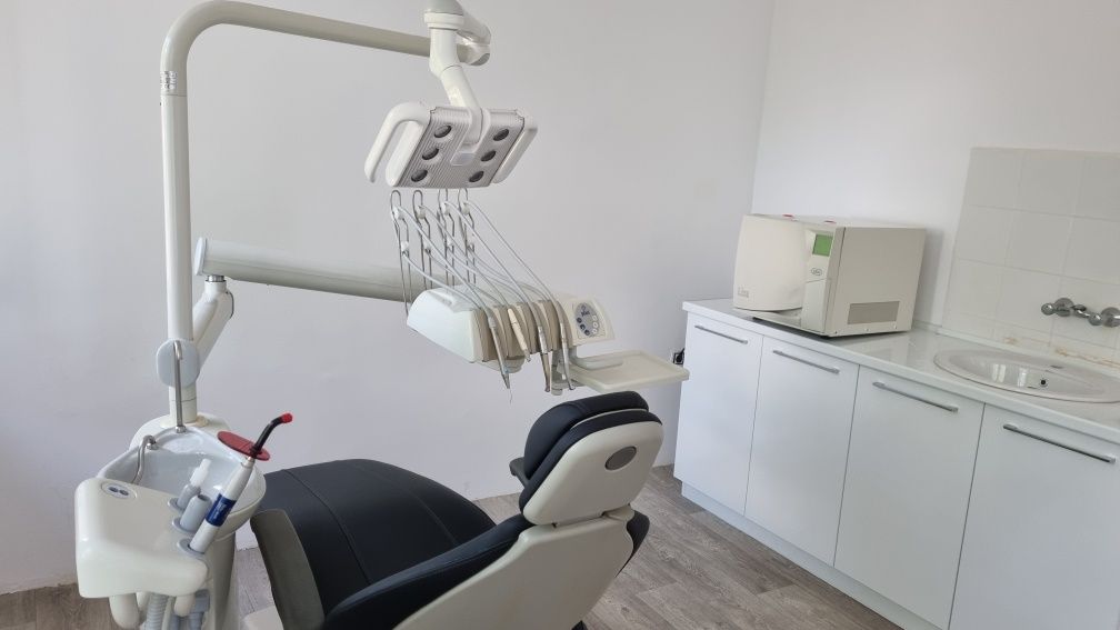 Стоматологичен стол Италиански