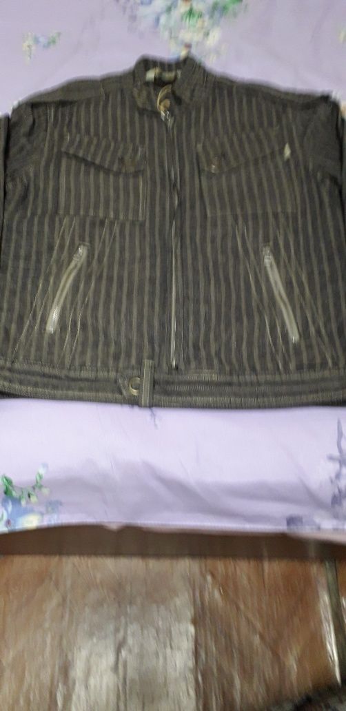 Продаётся мужская куртка,  турция,  размер 48-50