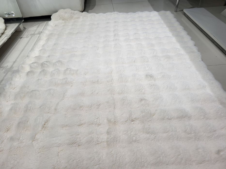 Covor nou pufos 150cm /100 cm