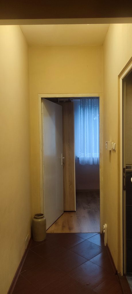 Продава се Тристаен апартамент в Кюстендил, Запад - 76 кв.м за 913 €/кв.м - Снимка #4
