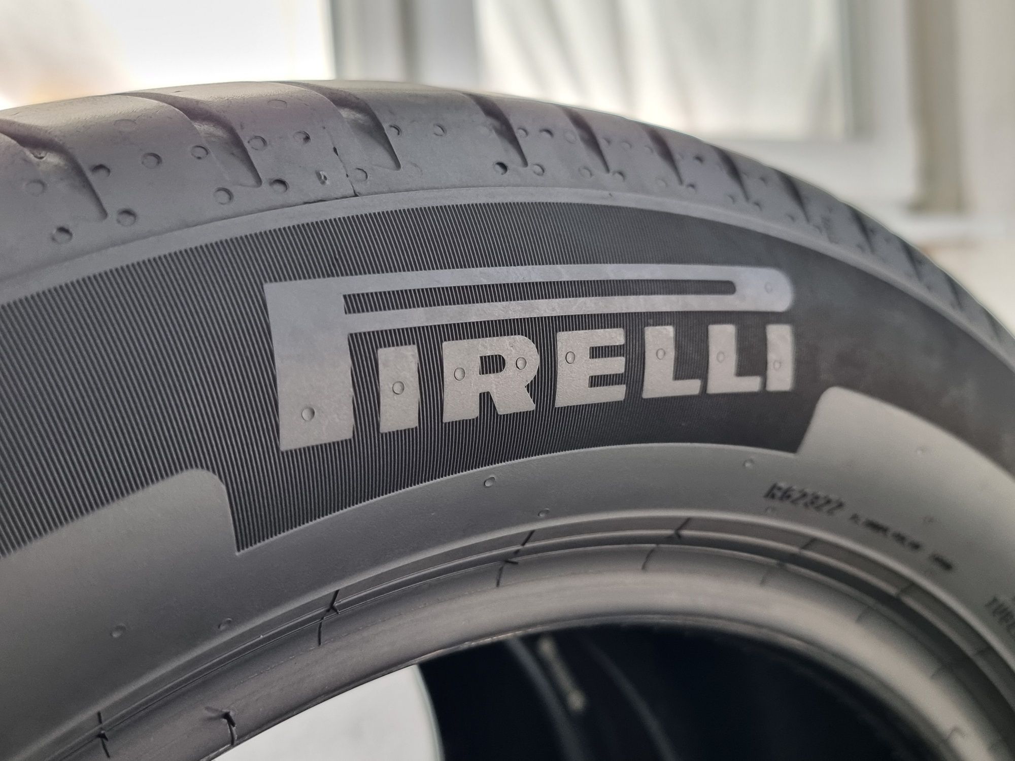 "Dot22" 205/55/16 Pirelli 2Броя: 180лв 6мм