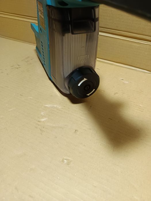 Aspirator pt rotopercutor Makita 18v