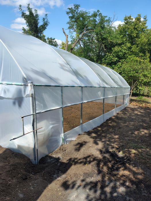 Solarii profesionale pentru legume și flori