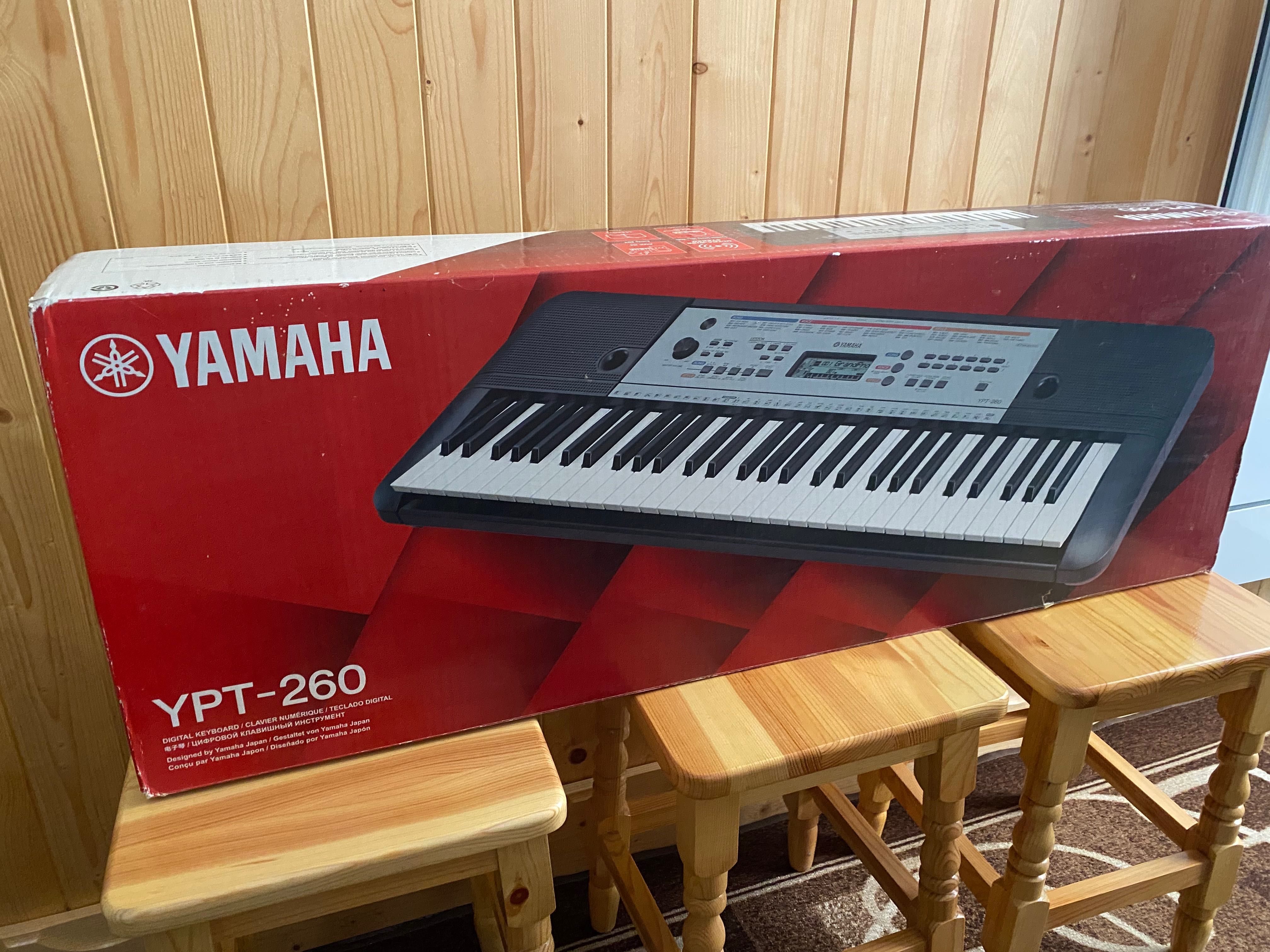 Синтезатор - Yamaha 260