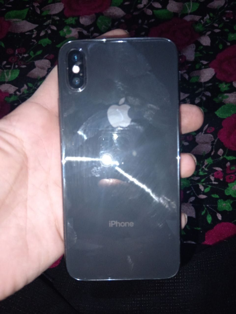 iPhone XS xotira 64 yomkisti 73