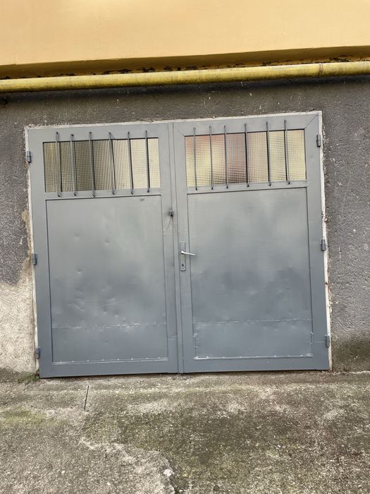 Garaj : inchiriez garaj inchis sub bloc , cartier zorilor
