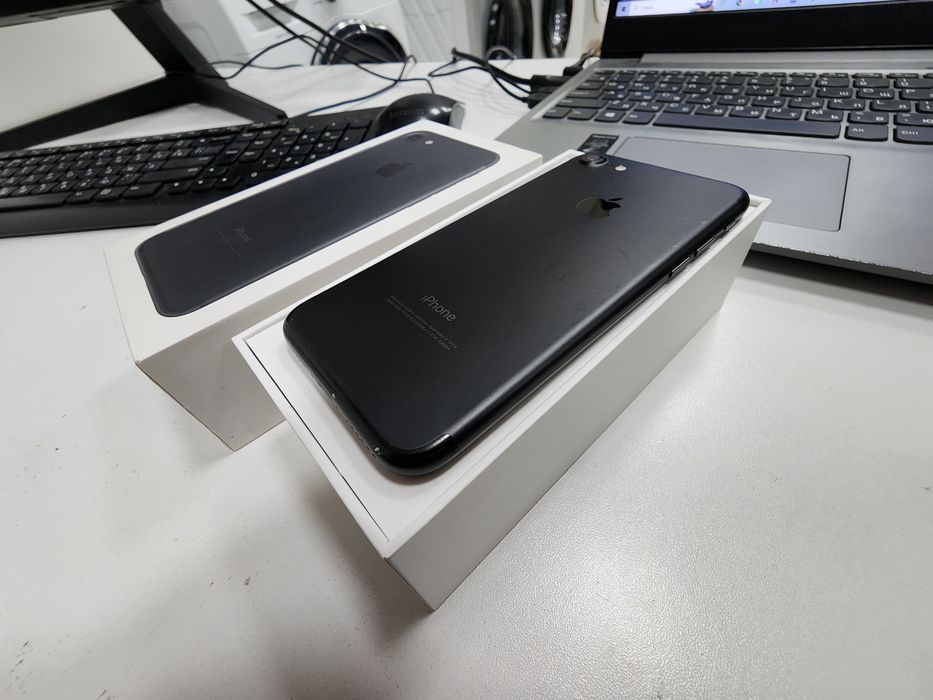 Iphone 7 LL/A Matte Black 128GB Batareka 100% Ideal Karobka DK bor