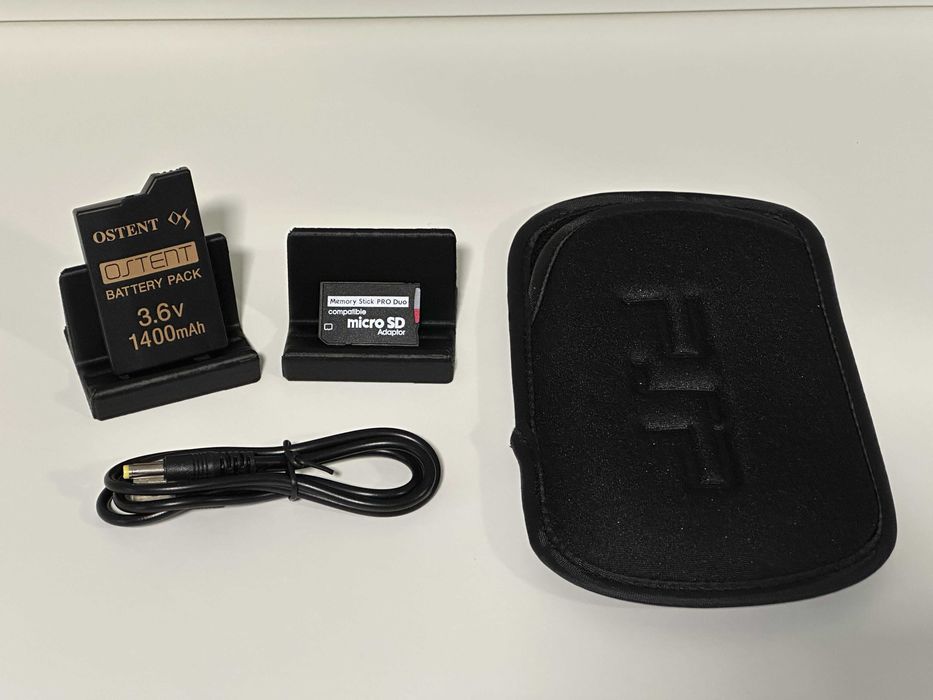 Sony PSP 2000 Mint Green Modata (plus accesorii)