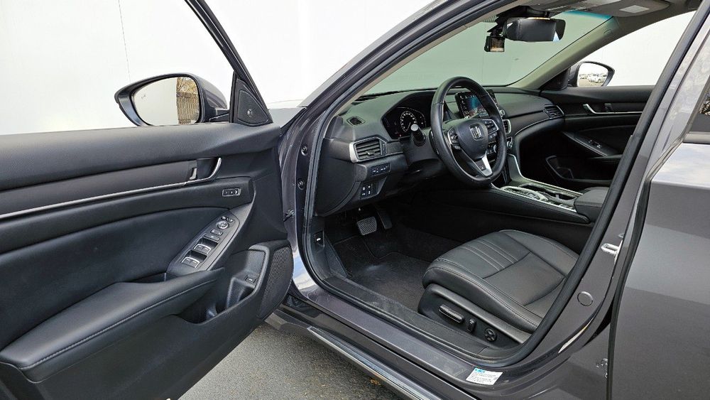 Honda Accord 2.0 Hybrid Touring