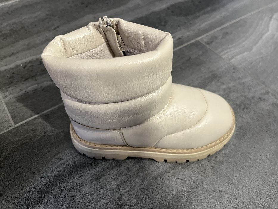 Vand ghete zara marimea 24