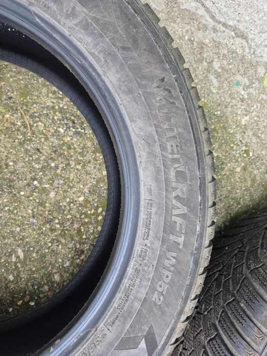 Две зимни гуми Kumho Winter Craft 235/60/18