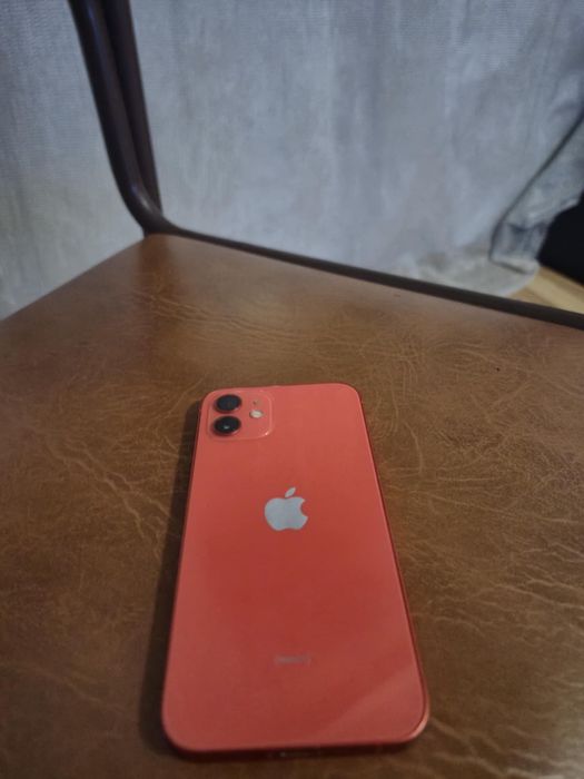 İPhone 12 red product