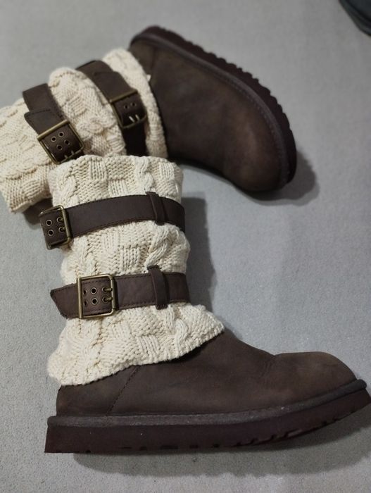Cizme UGG Cassibe originale măr 39