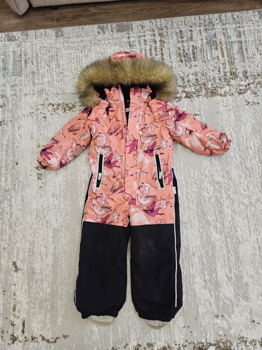 Продам зимний Reima  комбинензон для девочек