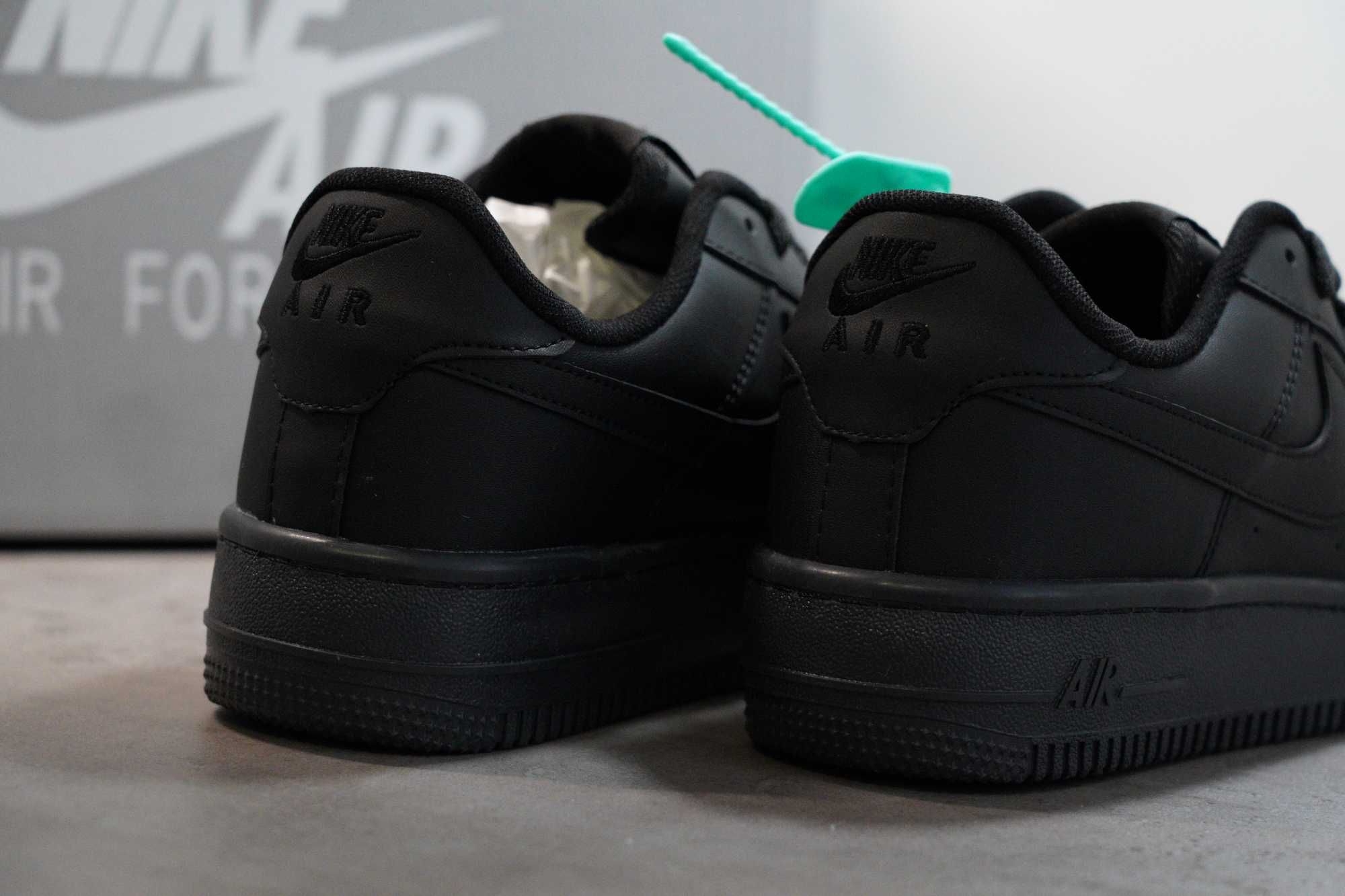 Adidasi NIKE AIR FORCE 1 low Black , Produs Nou - Full Box, Premium