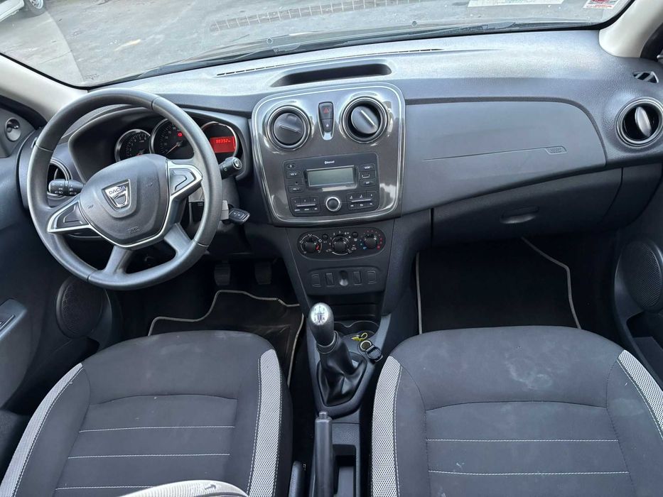 DACIA SANDERO STEPWAY / ușor avariat /2019 - 88000 km