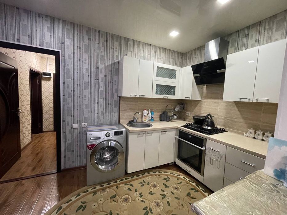 Сдается 3 комнатная квартира