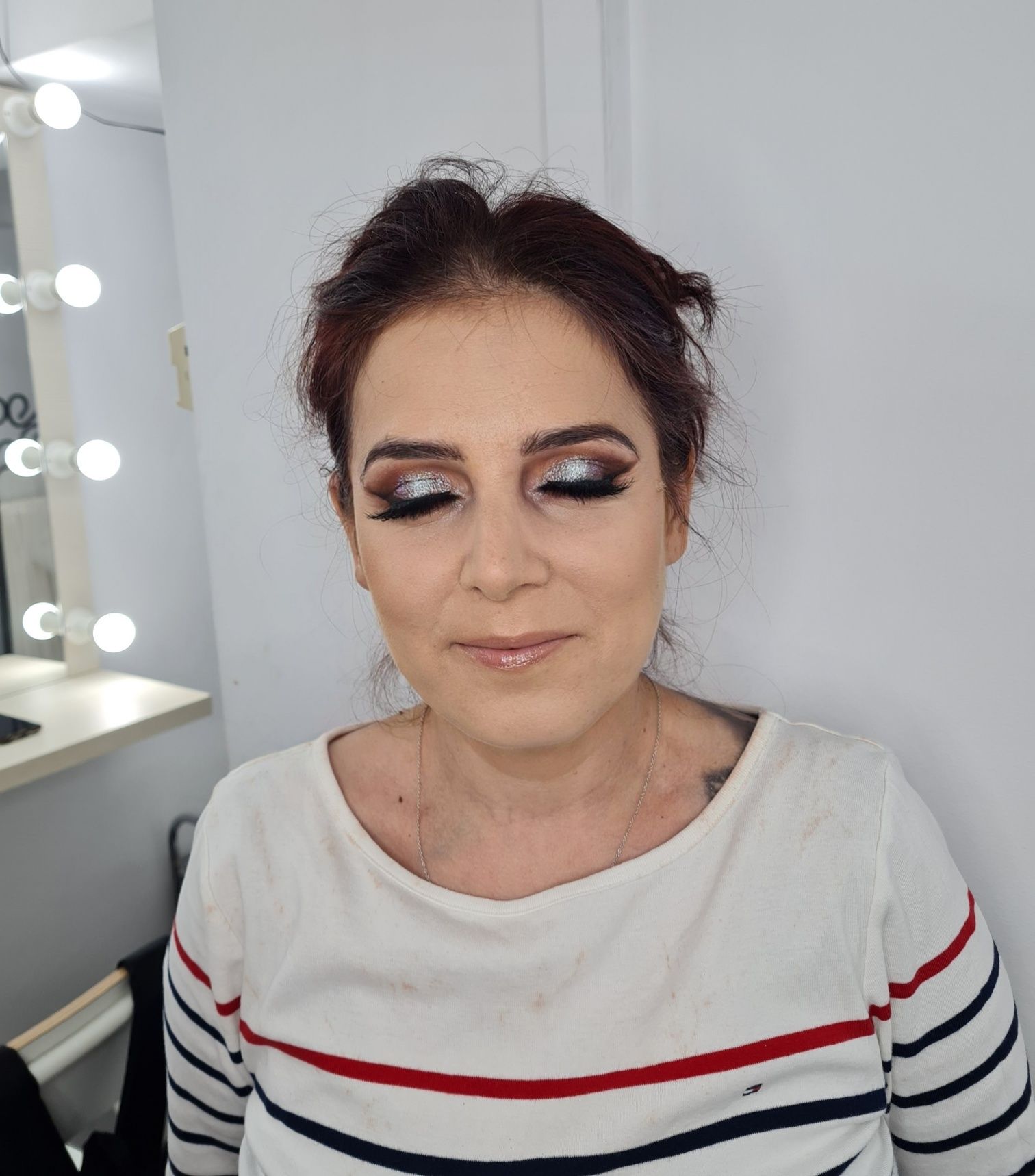 Make-up profesional la domiciliu