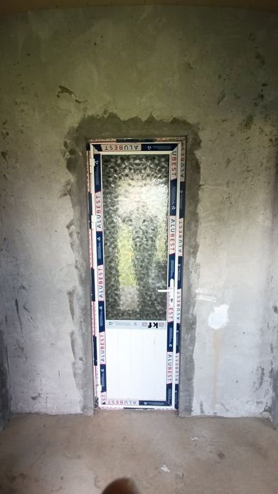 Майский 8,3соток,2 хона+кухня+санузел уйни ичкарисида,80% битган,