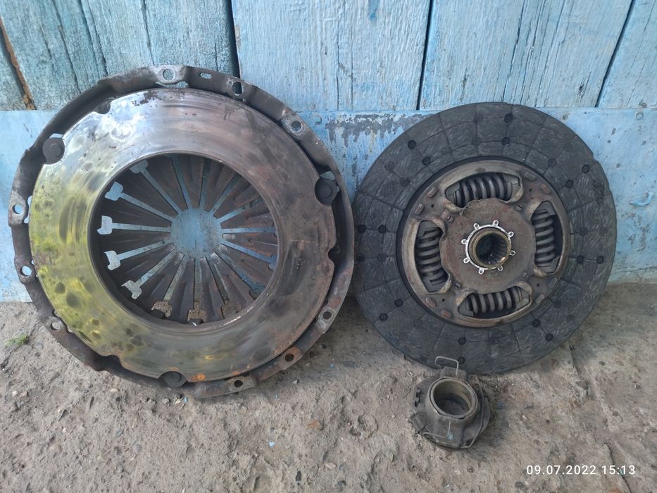 Диск сцепления и корзина, выжимной
