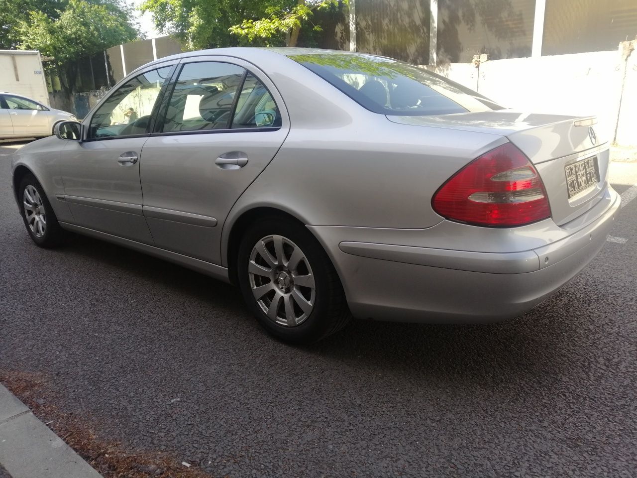 Mercedes E Klasse 2.2 diesel Euro 4