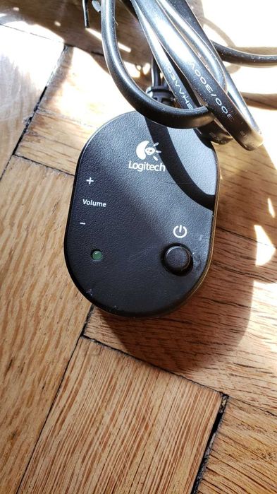 Boxe Logitech 2.1 pentru PC