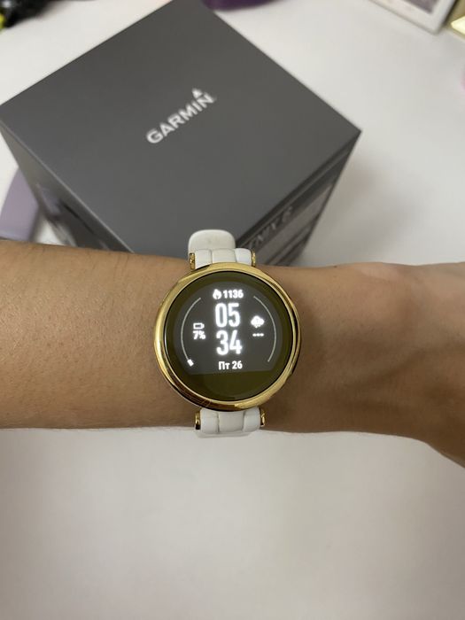 Продам Garmin Lily