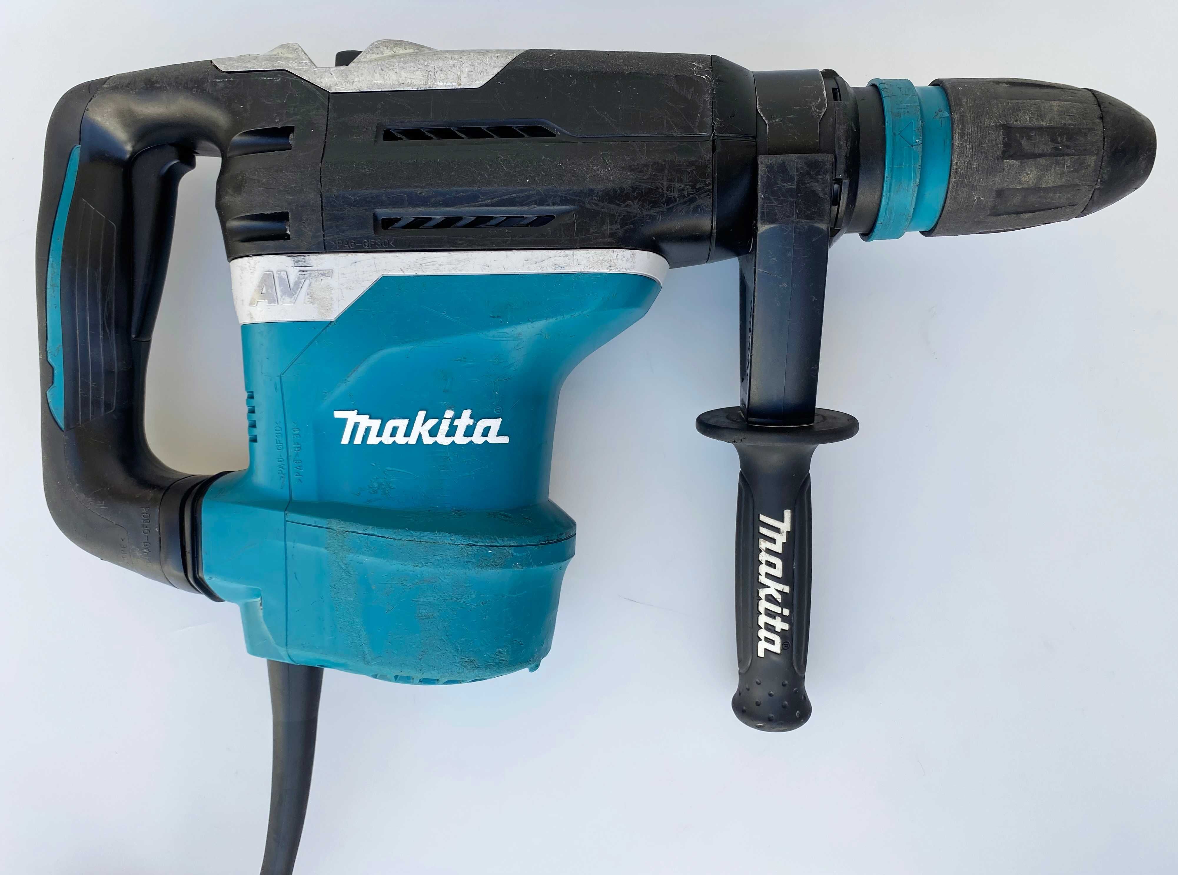 Комбиниран перфоратор Makita HR4013C 1100W 8.0J