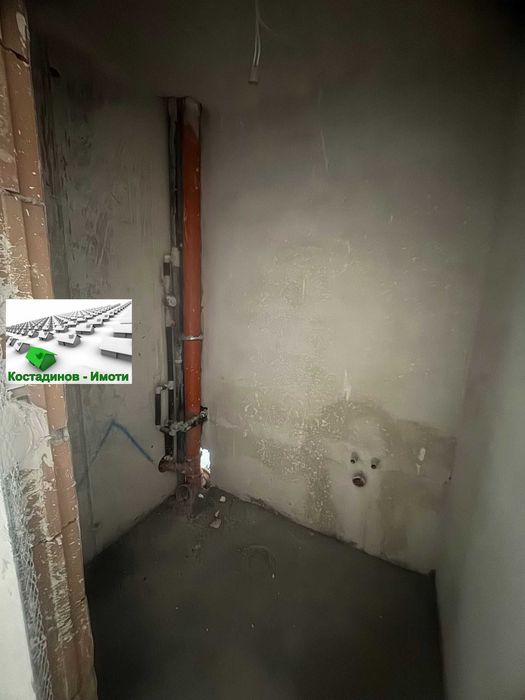 Продава се Тристаен апартамент в Пловдив, Кършияка - 121 кв.м за 1250 €/кв.м - Снимка #2