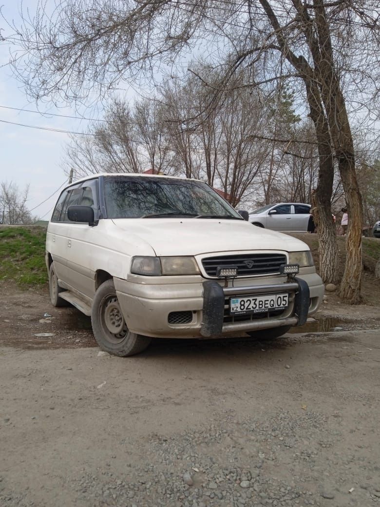 Мазда MPV  продам