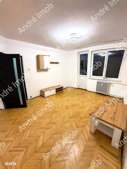 Apartament 2 camere decomandate în Calea București,  etajul 3/4