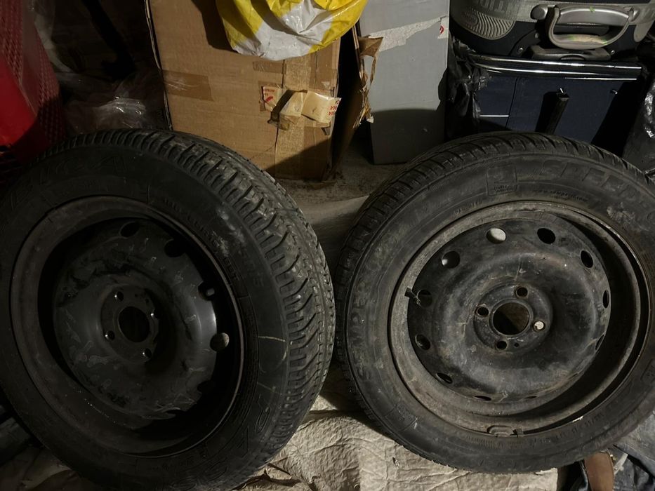 Jante+anvelope logan 15’