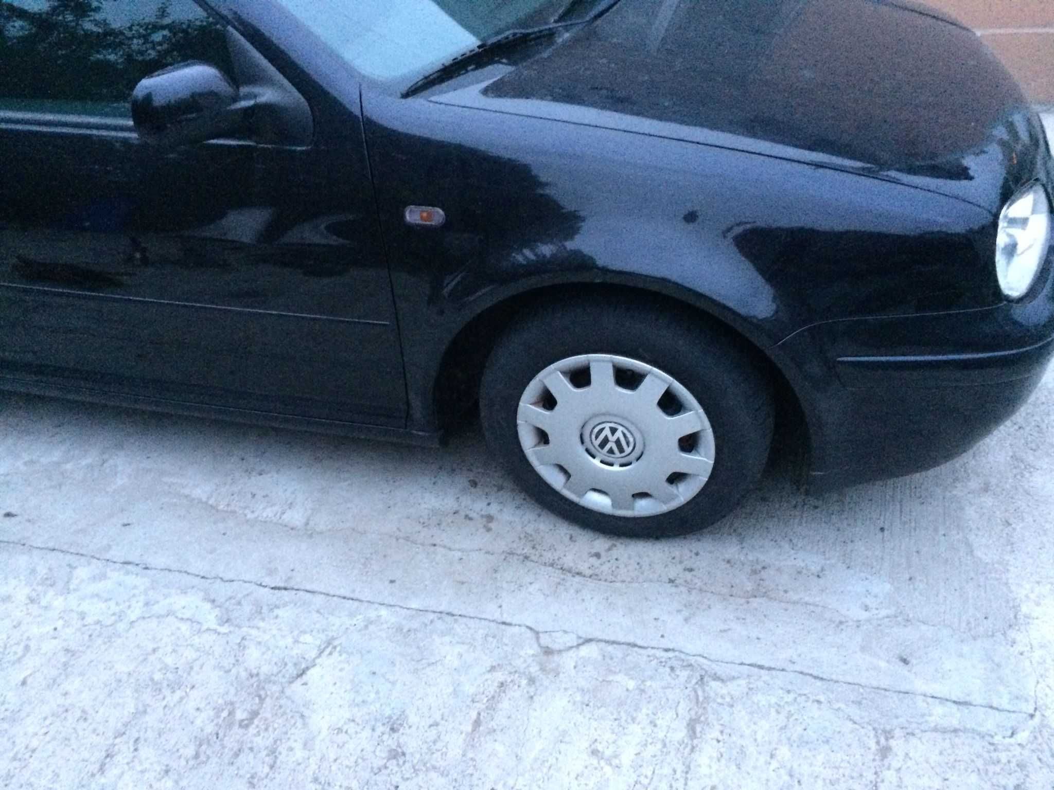 Capota motor vw golf 4 negru