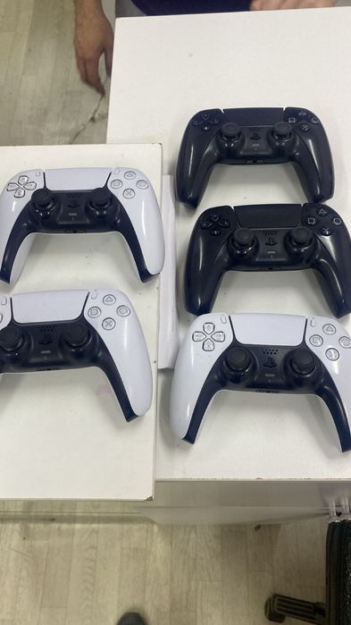 Продам б/у джойстики Пс5