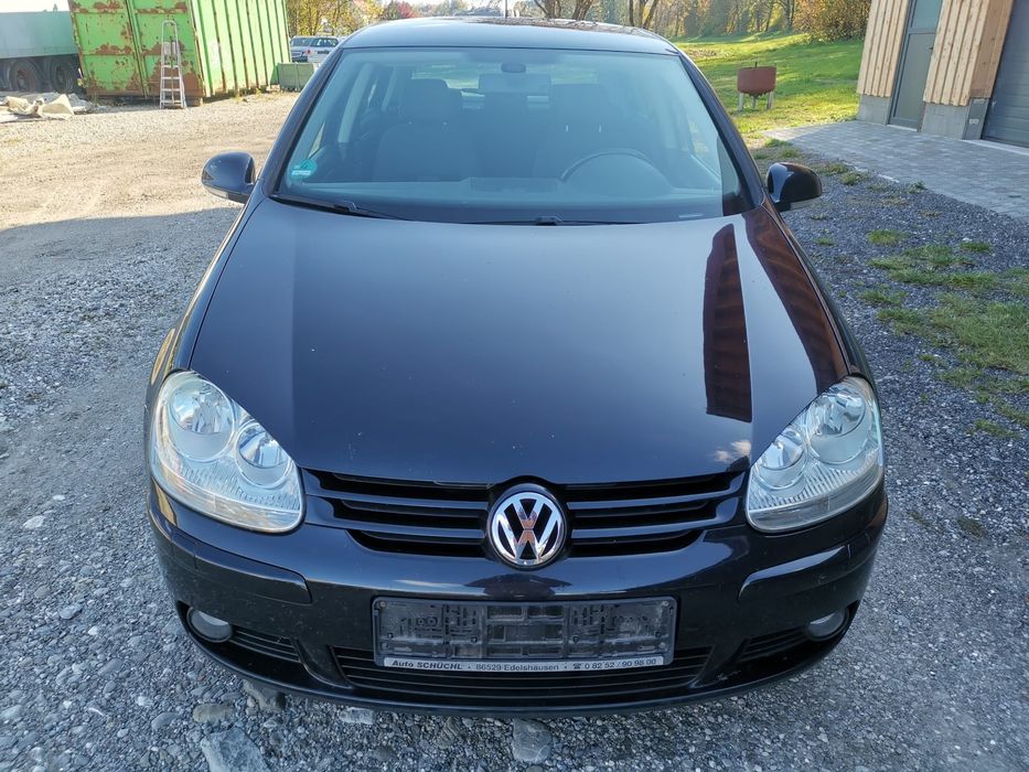 Vw golf 5 2008 1.6 benzina 2008 united carte full service
Full cart