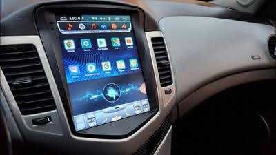 Tesla монитор Chevrolet  Cruze