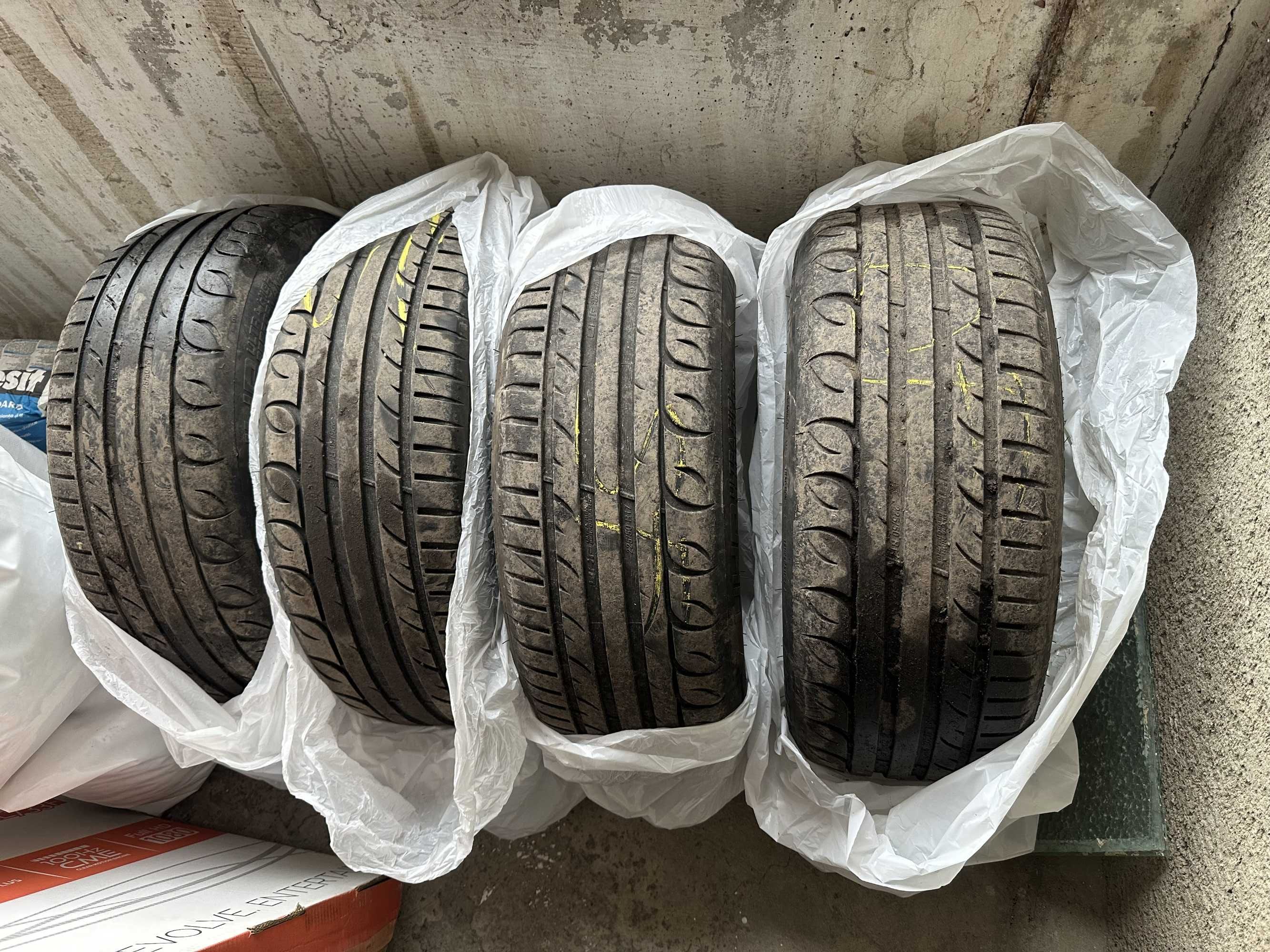 Anvelope Vara Tigar Ultra High Performance XL 225/50 R17 98W DOT 2021