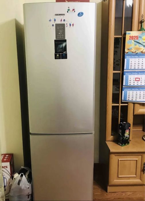 Холодильник Samsung и морозильник Stinol