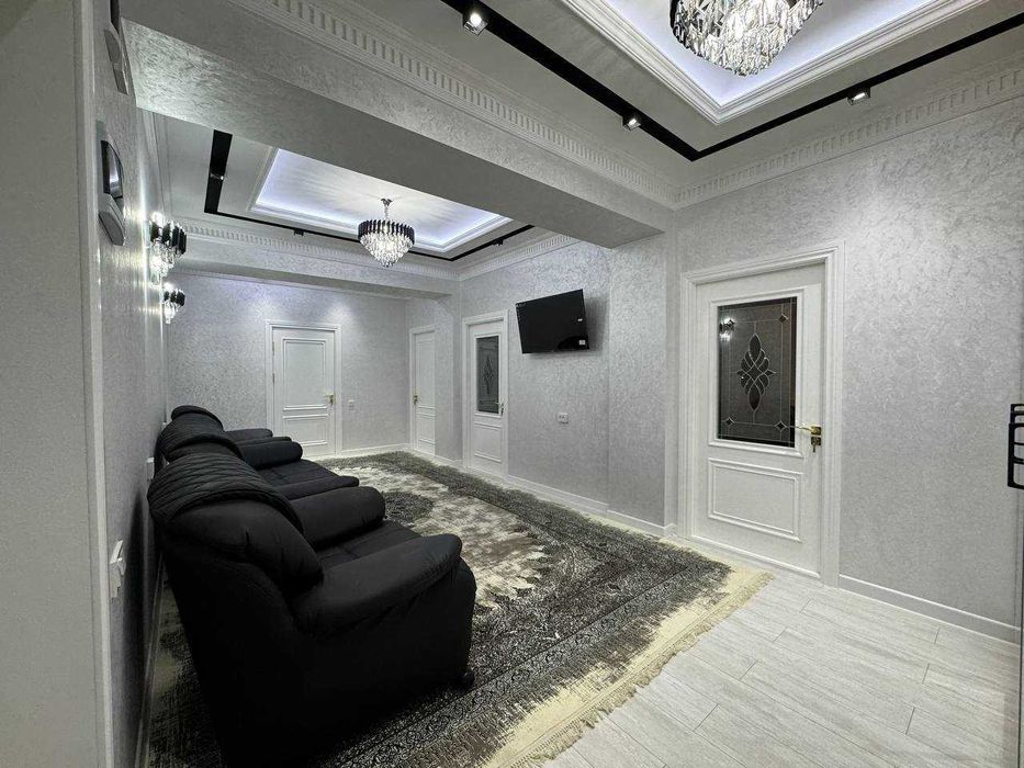 Сдается 2 х комнатная квартира на 5 этаже крытый рынок