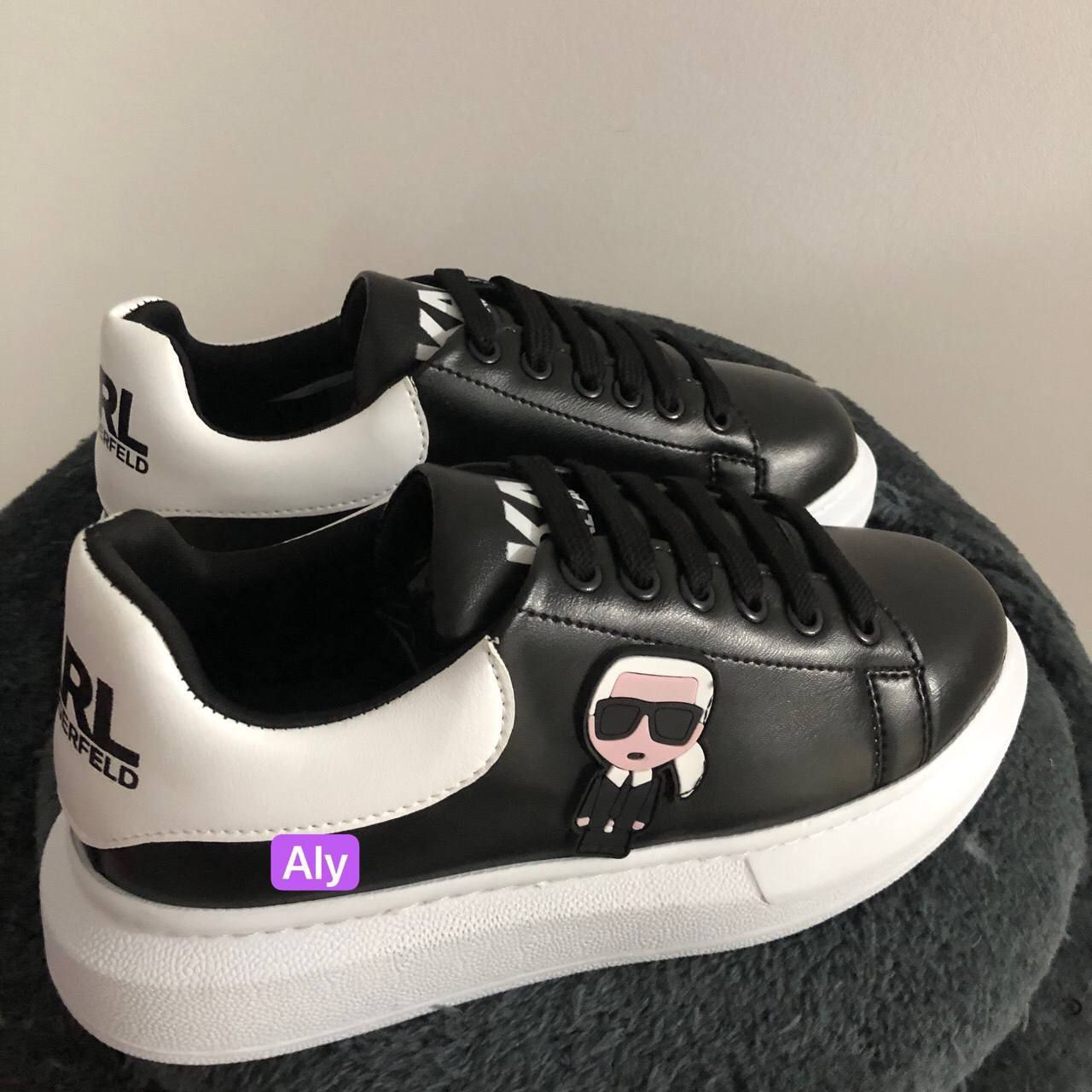 Adidași Karl calitate premium