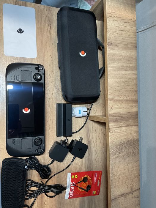 Steam Deck OLED 1TB с оригинальной Док станцией