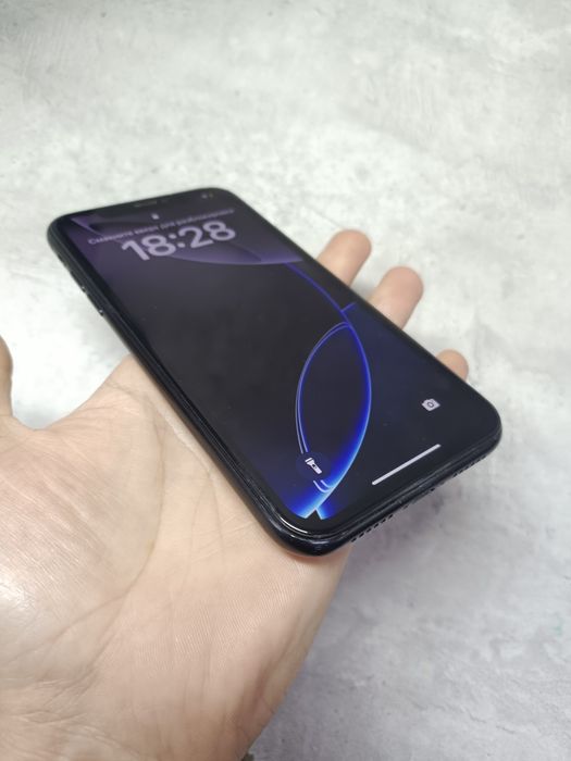 iPhone XR 128g Face ID работает