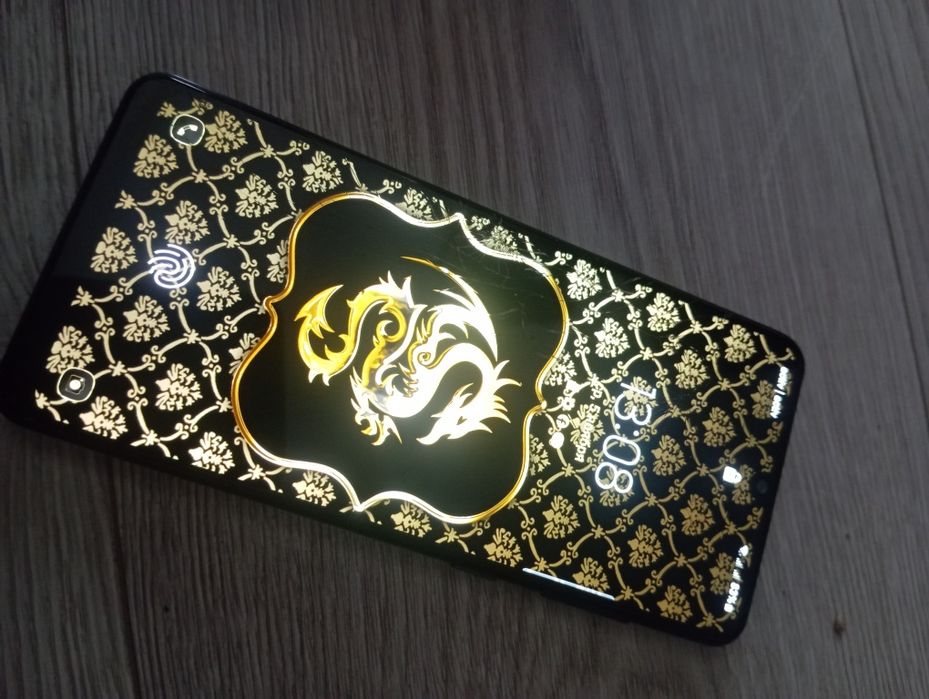 Продам смартфоны